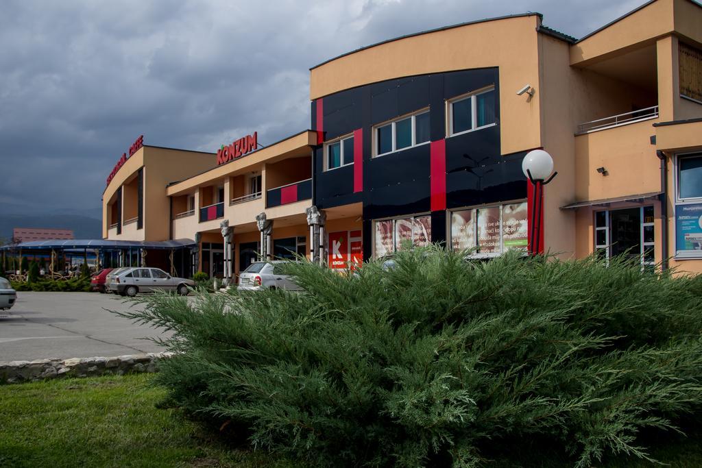 Motel Dani Nova Bila Eksteriør billede